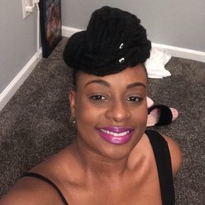 Meet your Posher, Alanna